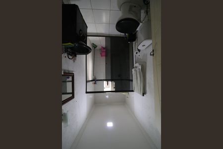 Casa de condomínio para alugar com 90m², 3 quartos e 2 vagasBanheiro Social