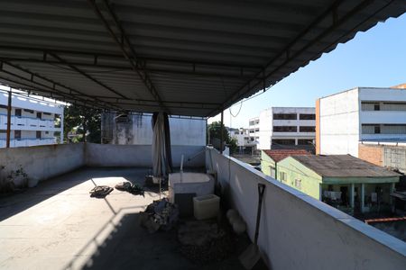 Casa de condomínio para alugar com 90m², 3 quartos e 2 vagasTerraço