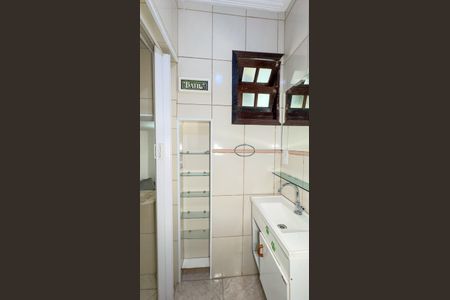 Casa à venda com 156m², 3 quartos e 1 vaga Casa à venda com 156m², 3 quartos e 1 vagaBanheiro