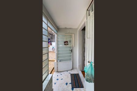 Casa à venda com 156m², 3 quartos e 1 vaga Casa à venda com 156m², 3 quartos e 1 vagaQuintal