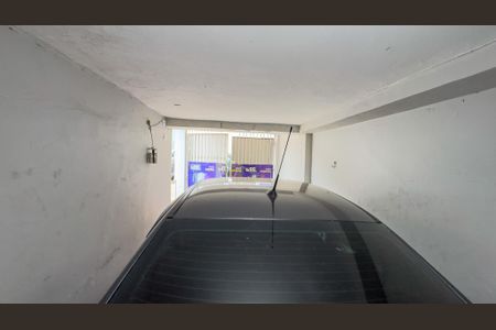 Casa à venda com 156m², 3 quartos e 1 vaga Casa à venda com 156m², 3 quartos e 1 vagaGaragem