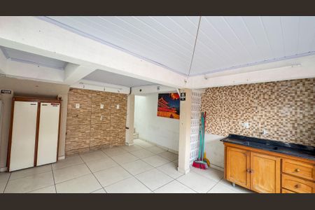 Casa à venda com 156m², 3 quartos e 1 vaga Casa à venda com 156m², 3 quartos e 1 vagaChurrasqueira