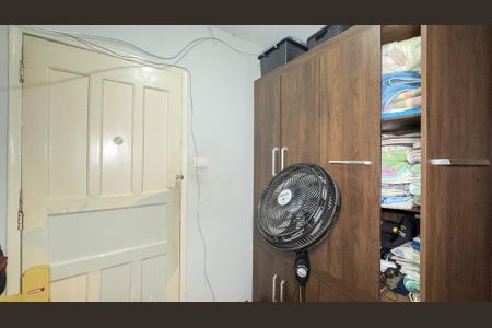 Casa à venda com 156m², 3 quartos e 1 vaga Casa à venda com 156m², 3 quartos e 1 vagaQuarto 2- casa 2