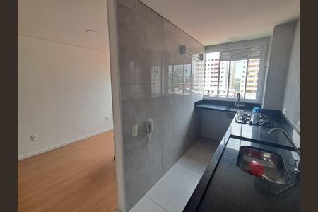 Apartamento para alugar com 43m², 2 quartos e sem vaga Apartamento para alugar com 43m², 2 quartos e sem vagaCozinha