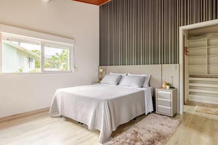 Quarto de casa para alugar com 3 quartos, 430m² em Rio Tavares, Florianópolis