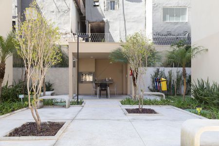 Apartamento para alugar com 38m², 2 quartos e sem vaga Apartamento para alugar com 38m², 2 quartos e sem vagaÁrea comum - Churrasqueira