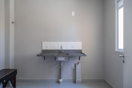 Apartamento para alugar com 38m², 2 quartos e sem vaga Apartamento para alugar com 38m², 2 quartos e sem vagaÁrea comum - Salão de festas