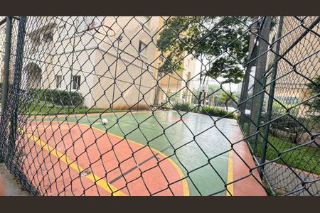 Apartamento à venda com 74m², 3 quartos e 2 vagasFoto 02