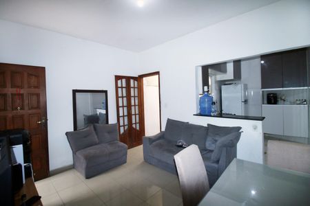 Sala de casa à venda com 1 quarto, 68m² em Honório Gurgel, Rio de Janeiro