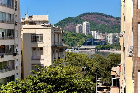 Apartamento à venda com 97m², 2 quartos e sem vaga