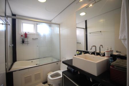 Apartamento para alugar com 60m², 1 quarto e 1 vagaBanheiro da Suíte 1