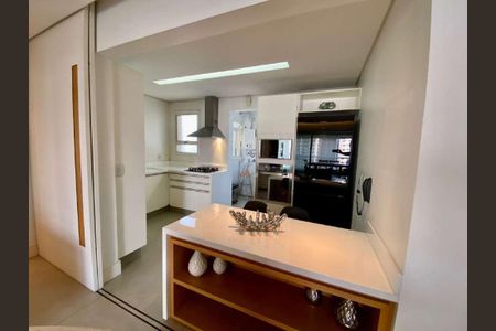 Apartamento para alugar com 103m², 3 quartos e 2 vagas