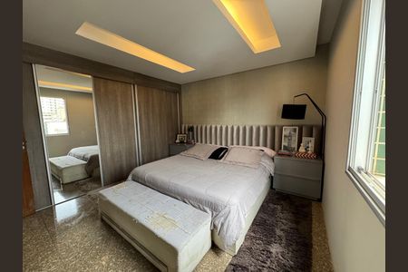 Apartamento para alugar com 141m², 4 quartos e 3 vagasQuarto