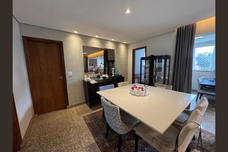 Sala de apartamento para alugar com 4 quartos, 141m² em Buritis, Belo Horizonte
