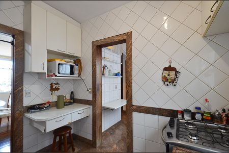 Apartamento à venda com 110m², 4 quartos e 2 vagas Apartamento à venda com 110m², 4 quartos e 2 vagasCozinha