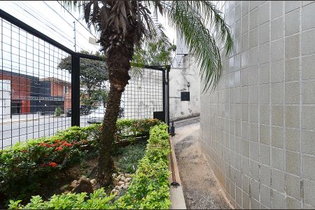 Apartamento à venda com 110m², 4 quartos e 2 vagas Apartamento à venda com 110m², 4 quartos e 2 vagasEntrada