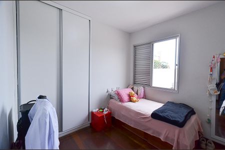 Apartamento à venda com 110m², 4 quartos e 2 vagas Apartamento à venda com 110m², 4 quartos e 2 vagasQuarto 1