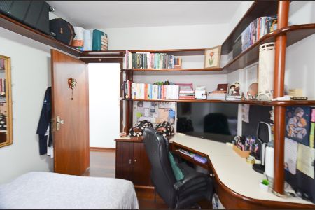 Apartamento à venda com 110m², 4 quartos e 2 vagas Apartamento à venda com 110m², 4 quartos e 2 vagasQuarto 2