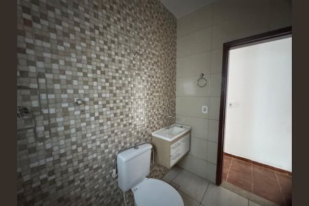 Casa para alugar com 125m², 2 quartos e sem vaga Casa para alugar com 125m², 2 quartos e sem vagaBanheiro