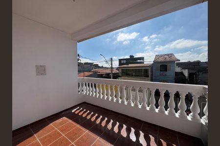 Casa para alugar com 125m², 2 quartos e sem vaga Casa para alugar com 125m², 2 quartos e sem vagaSacada quarto