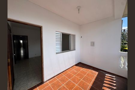 Casa para alugar com 125m², 2 quartos e sem vaga Casa para alugar com 125m², 2 quartos e sem vagaSacada quarto