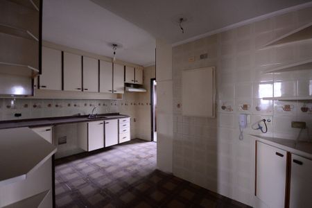 Apartamento para alugar com 163m², 3 quartos e 2 vagas Apartamento para alugar com 163m², 3 quartos e 2 vagasCozinha