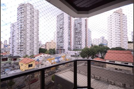 Apartamento para alugar com 163m², 3 quartos e 2 vagas Apartamento para alugar com 163m², 3 quartos e 2 vagasSala - Varanda