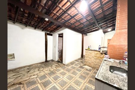 Casa para alugar com 2 quartos, 75m² em Paquetá, Belo Horizonte