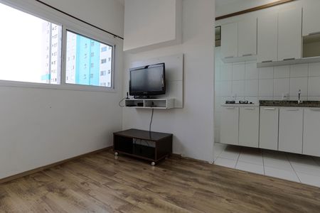Sala de apartamento para alugar com 1 quarto, 27m² em Botujuru, Mogi das Cruzes