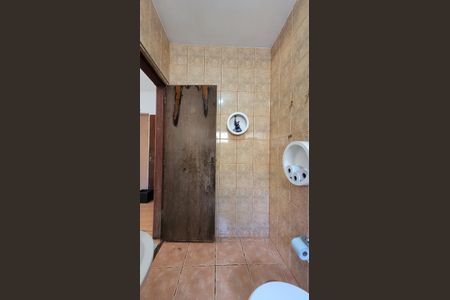 Casa de condomínio para alugar com 122m², 3 quartos e 3 vagas Casa de condomínio para alugar com 122m², 3 quartos e 3 vagasBanheiro da Suíte