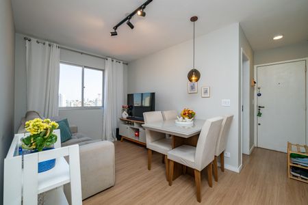 Apartamento à venda com 50m², 2 quartos e 1 vaga Apartamento à venda com 50m², 2 quartos e 1 vagaSala