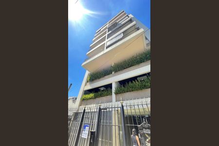 Apartamento à venda com 85m², 2 quartos e 2 vagasPlaquinha