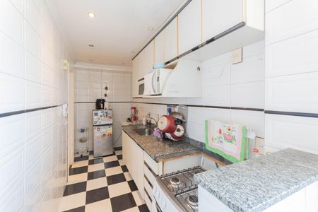 Apartamento à venda com 85m², 2 quartos e 2 vagasCozinha