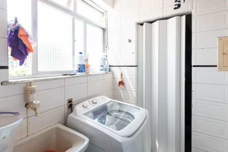 Apartamento à venda com 85m², 2 quartos e 2 vagasÁrea de Serviço