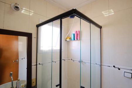 Casa de condomínio à venda com 119m², 2 quartos e 2 vagasBanheiro da Suíte 1