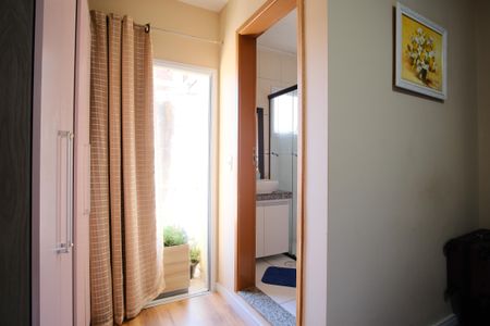 Casa de condomínio à venda com 119m², 2 quartos e 2 vagasSuíte 1