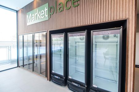 Apartamento à venda com 112m², 2 quartos e 3 vagas Apartamento à venda com 112m², 2 quartos e 3 vagasMercado