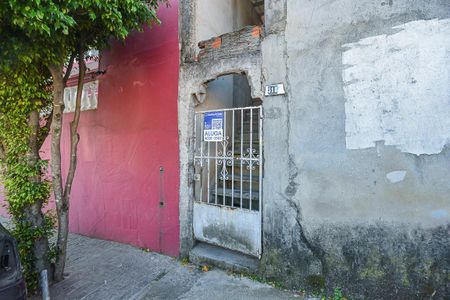 Studio para alugar com 35m², 1 quarto e sem vaga Studio para alugar com 35m², 1 quarto e sem vagaFachada