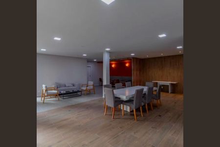 Apartamento à venda com 42m², 2 quartos e 2 vagas Apartamento à venda com 42m², 2 quartos e 2 vagasSalão de Festas