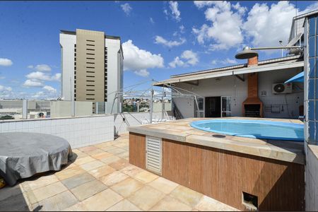 Apartamento à venda com 280m², 5 quartos e 3 vagas Apartamento à venda com 280m², 5 quartos e 3 vagasÁrea da Cobertura