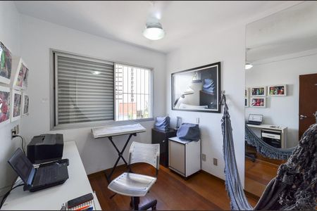 Apartamento à venda com 280m², 5 quartos e 3 vagas Apartamento à venda com 280m², 5 quartos e 3 vagasQuarto 4