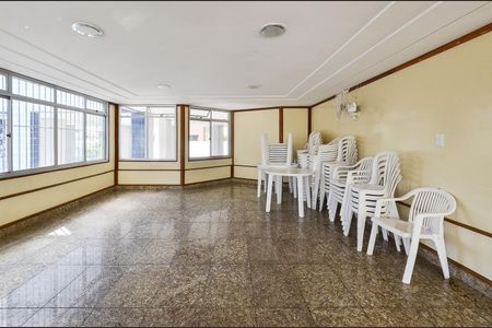Apartamento à venda com 280m², 5 quartos e 3 vagas Apartamento à venda com 280m², 5 quartos e 3 vagasÁrea comum - Salão de festas