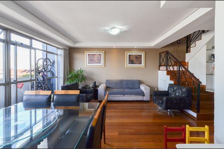 Apartamento à venda com 280m², 5 quartos e 3 vagas Apartamento à venda com 280m², 5 quartos e 3 vagasSala Ambientes