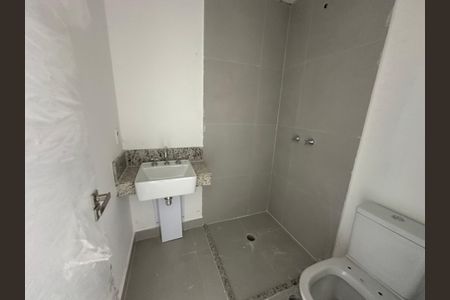 Apartamento à venda com 112m², 3 quartos e 3 vagas Apartamento à venda com 112m², 3 quartos e 3 vagasBanheiro da Suíte 1