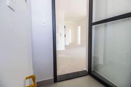 Apartamento à venda com 112m², 1 quarto e 3 vagas Apartamento à venda com 112m², 1 quarto e 3 vagasÁrea de Serviço