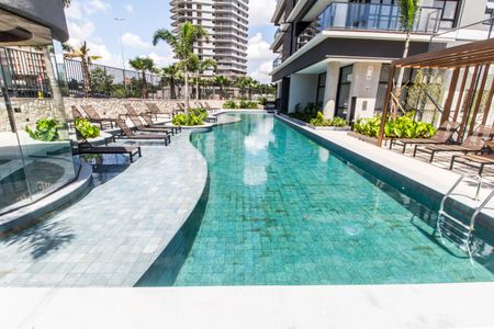 Apartamento à venda com 112m², 1 quarto e 3 vagas Apartamento à venda com 112m², 1 quarto e 3 vagasPiscina