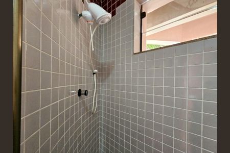 Casa à venda com 350m², 4 quartos e 6 vagasBanheiro