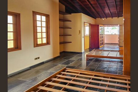 Casa à venda com 350m², 4 quartos e 6 vagasQuarto