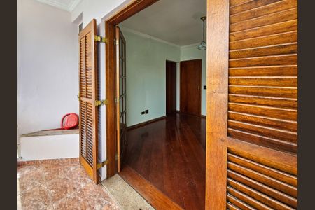 Casa à venda com 350m², 4 quartos e 6 vagasVaranda da Suíte 1