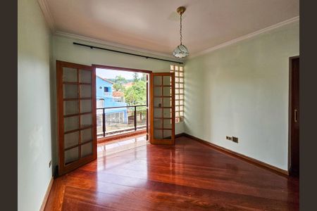 Casa à venda com 350m², 4 quartos e 6 vagasSuíte 1